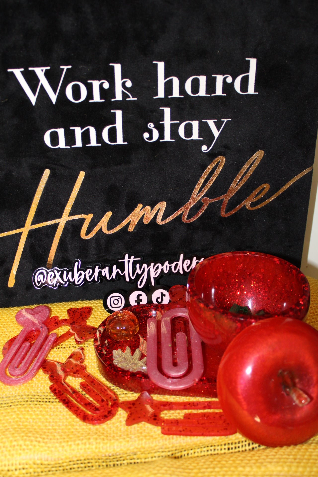 Teachers Candy Apple Red Gift Set